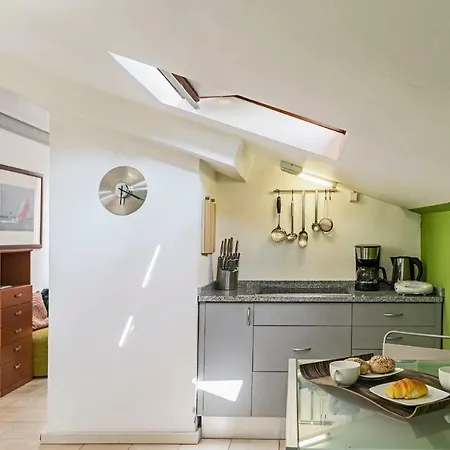 Imperatriz I By Travel To Madeira *